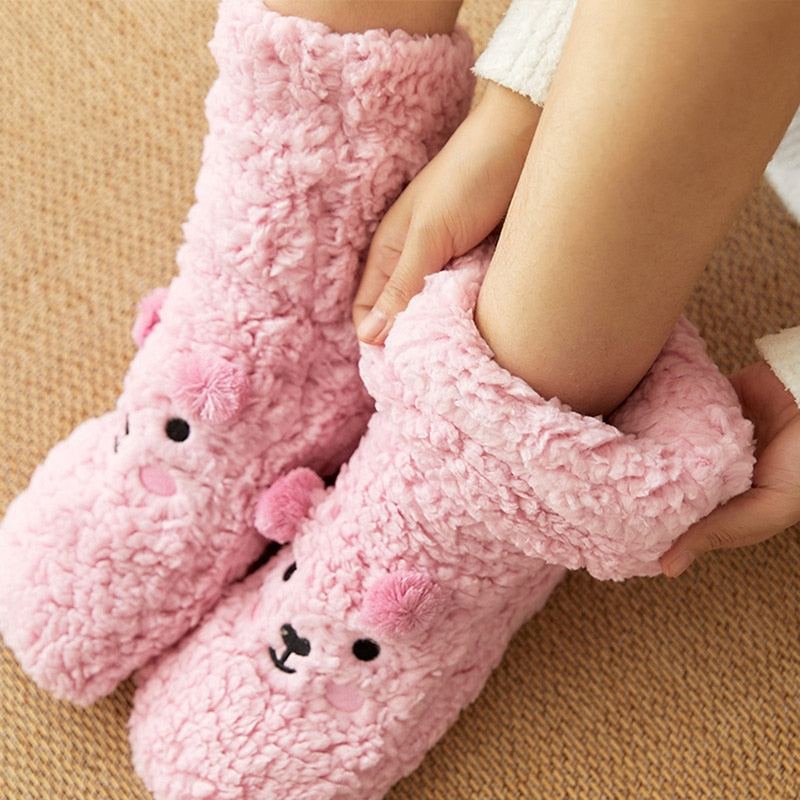 CosyBear – Flauschige Fleece-Socken für warme Wintertage