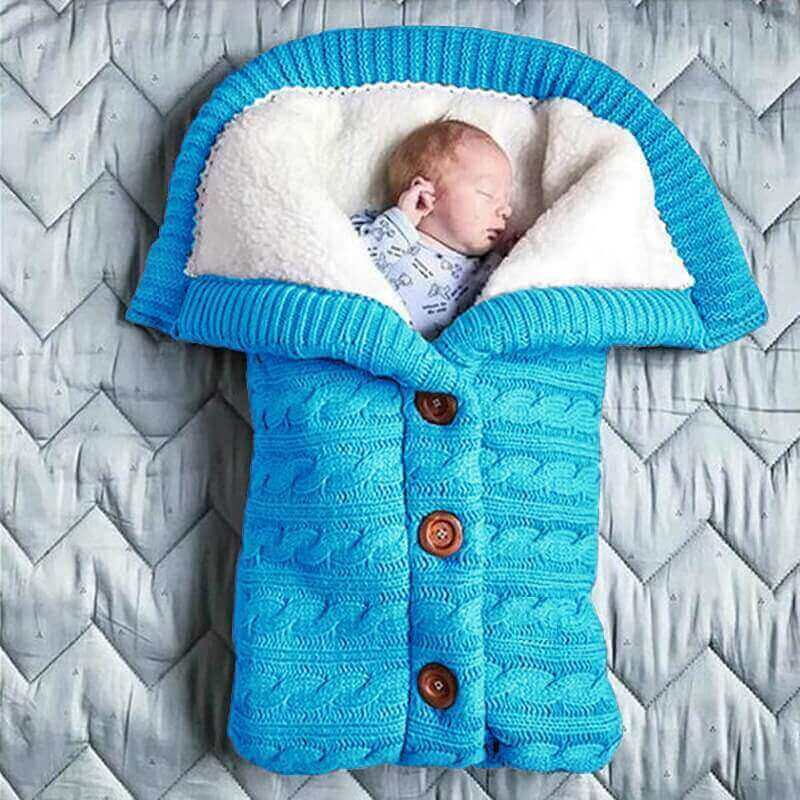 SnuggleNest – Warmer Baby-Kuschelsack für jede Jahreszeit