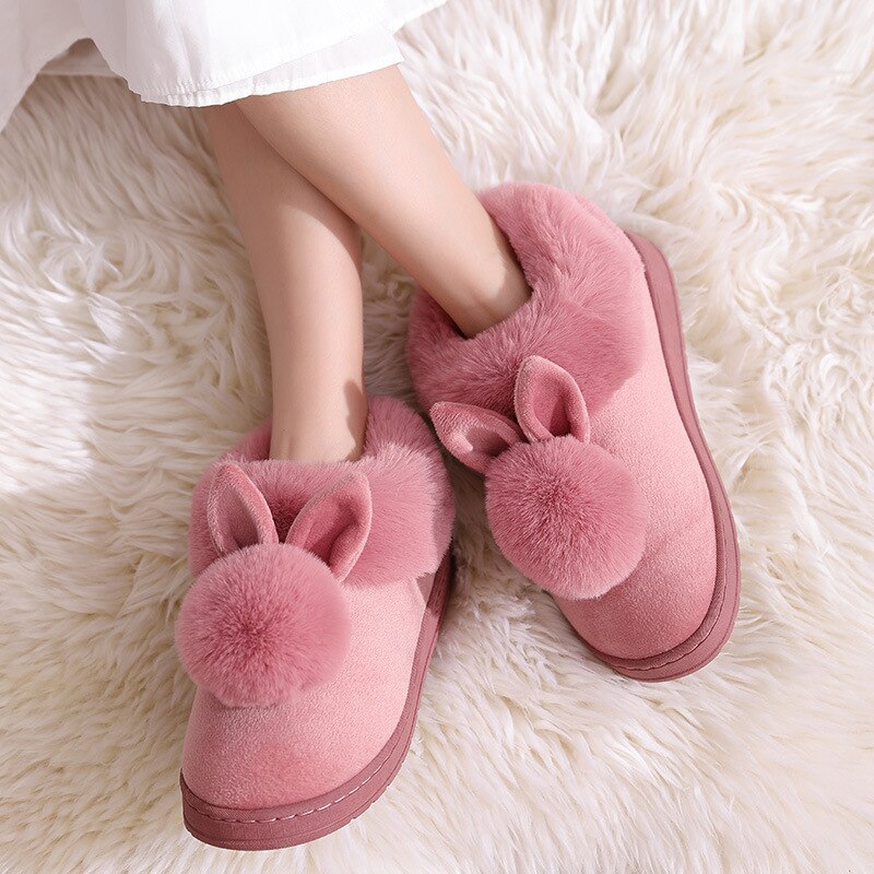 FluffyRabbit – Flauschige Kaninchen-Hausschuhe